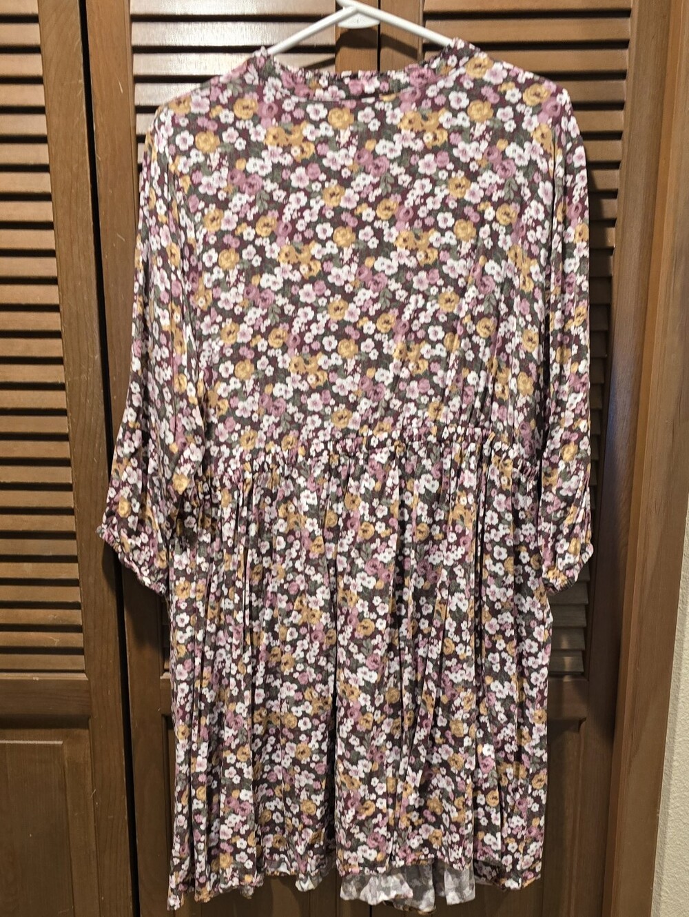 torrid Floral Ditsy Mini Dress in Burgundy, Pink, White & Sage - Picture 6 of 10